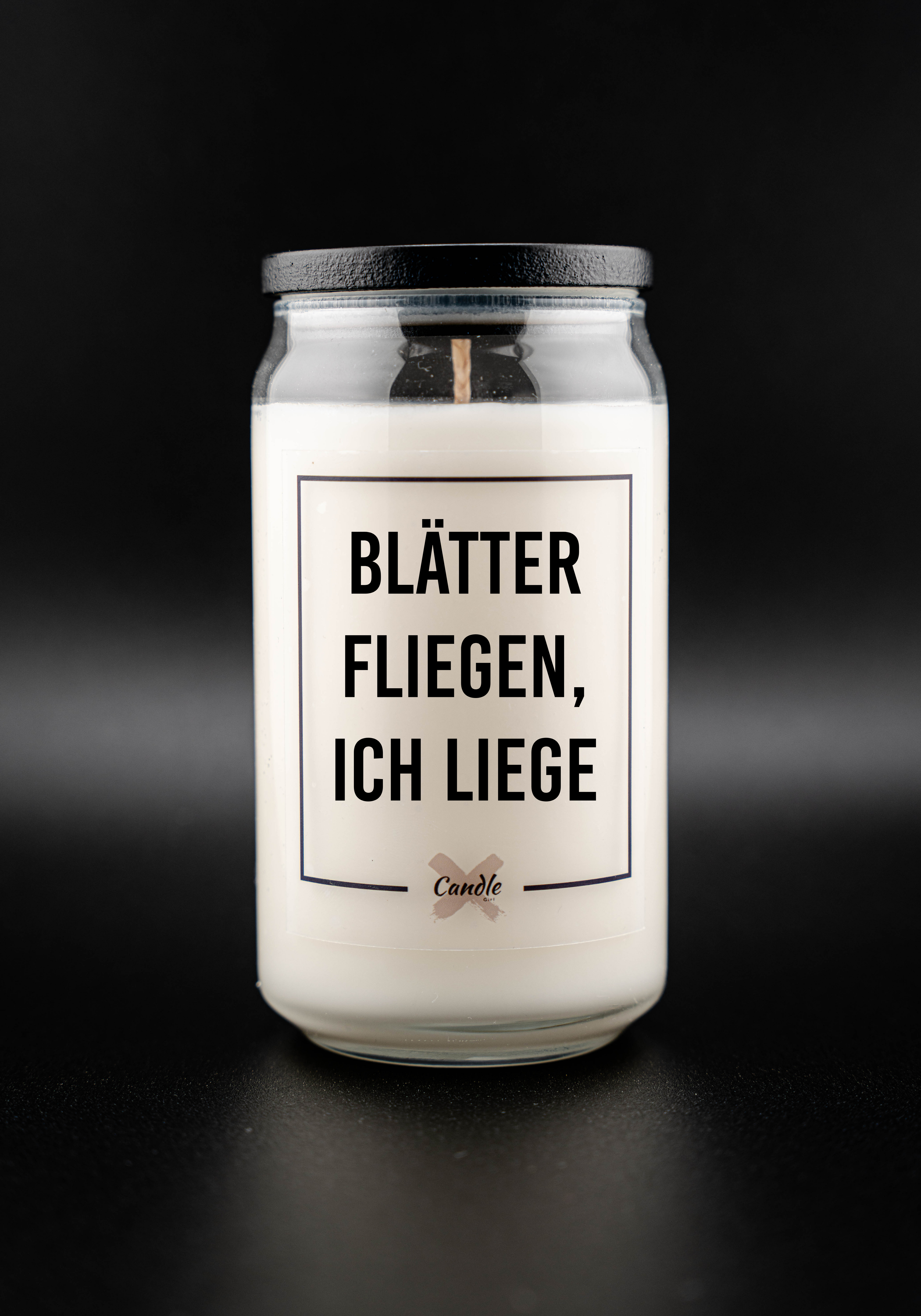 Kerze mit Spruch | BLÄTTER FLIEGEN, ICH LIEGE
